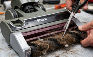shark-nv501-brushroll-hair-maintenance
