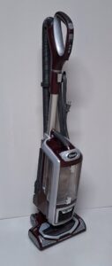 Shark NV752 Rotator Powered Lift Away TruePet vacuum cleaner front view